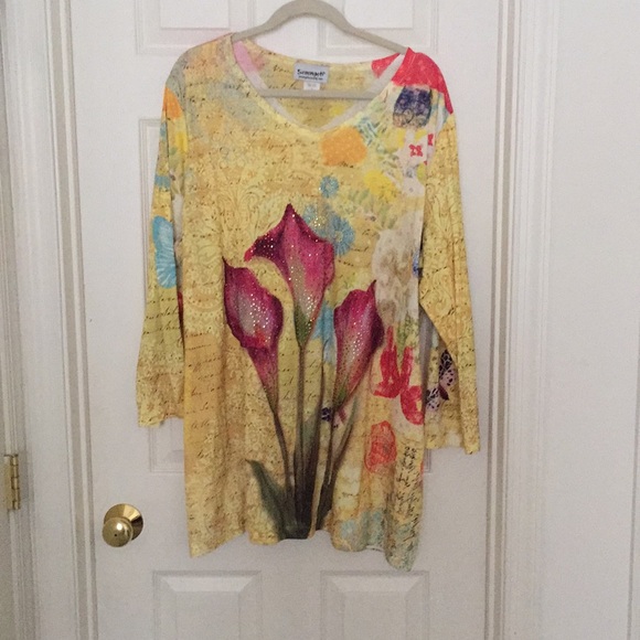Serengeti Tops - Yellow floral tunic Serengeti Tops - Yellow floral tunic